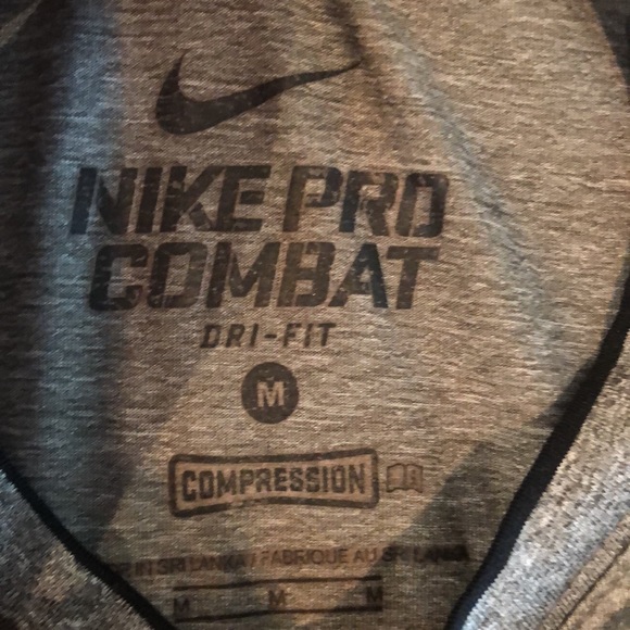 Nike Pro Combat Muscle Tank - Picture 2 of 2